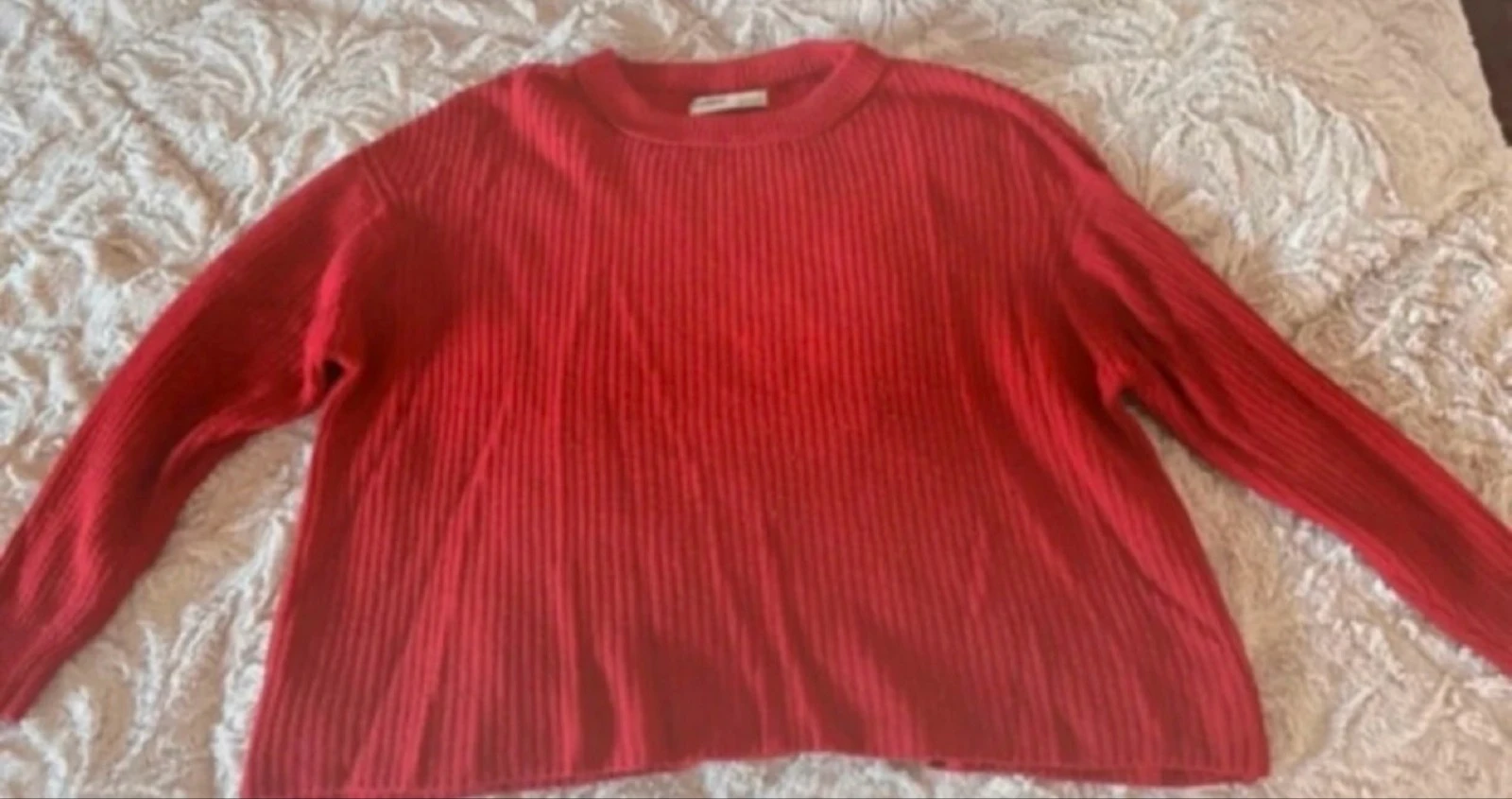 Camisola de malha vermelha 